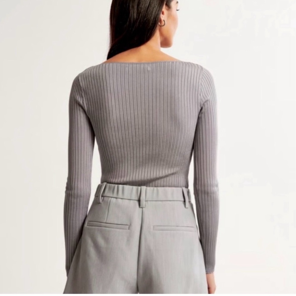 Abercrombie Gray Ribbed Women's Top